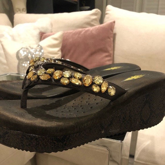 Volatile Shoes - Sandals/little wear-Volatil